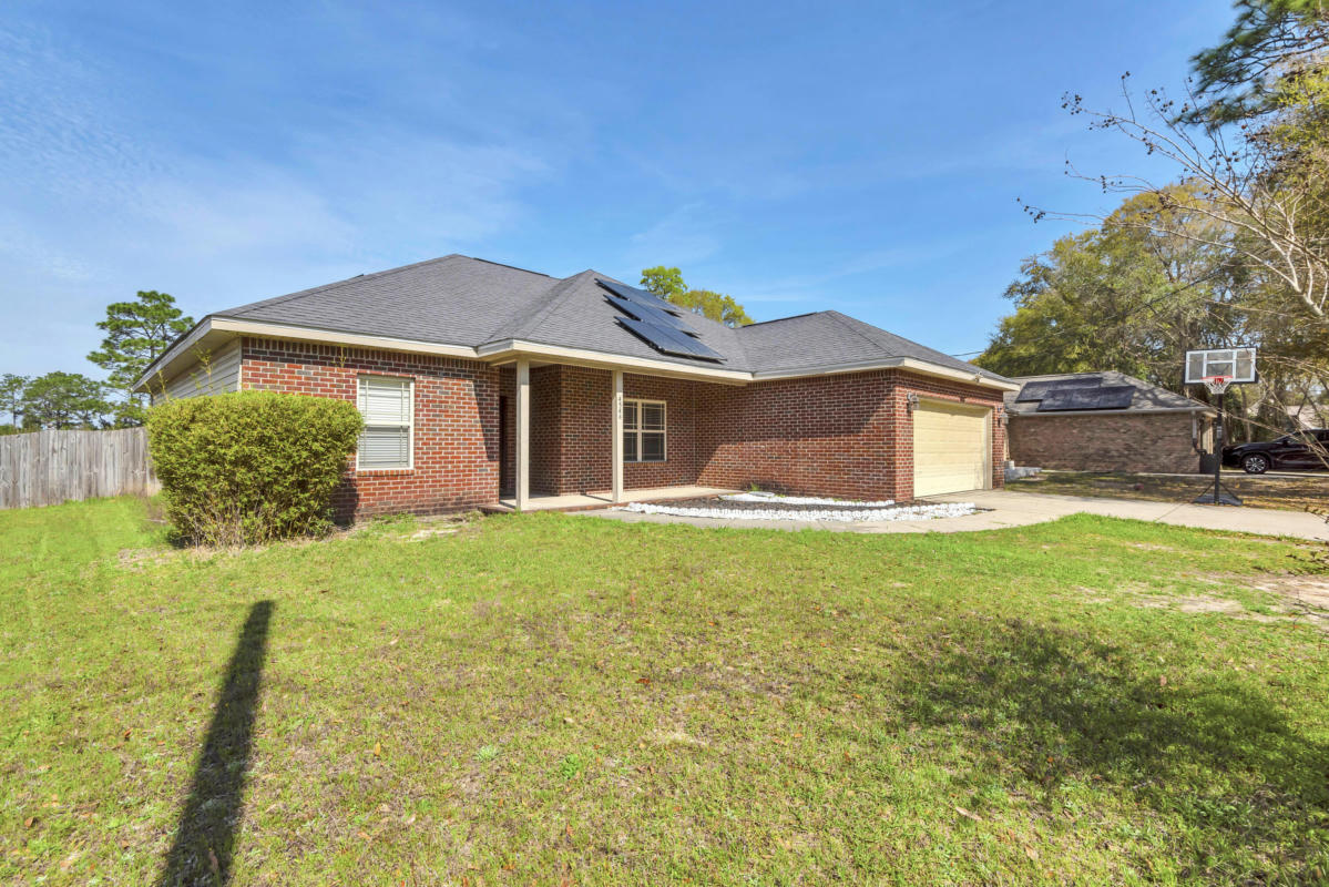 4546 LIVE OAK CHURCH RD, Crestview, FL 32539 Single Family Residence