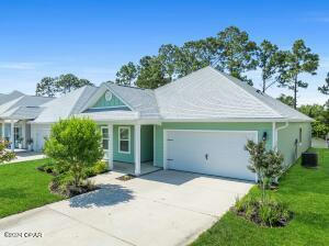 106 MOONRAKER CIR, PANAMA CITY BEACH, FL 32407, photo 4 of 50