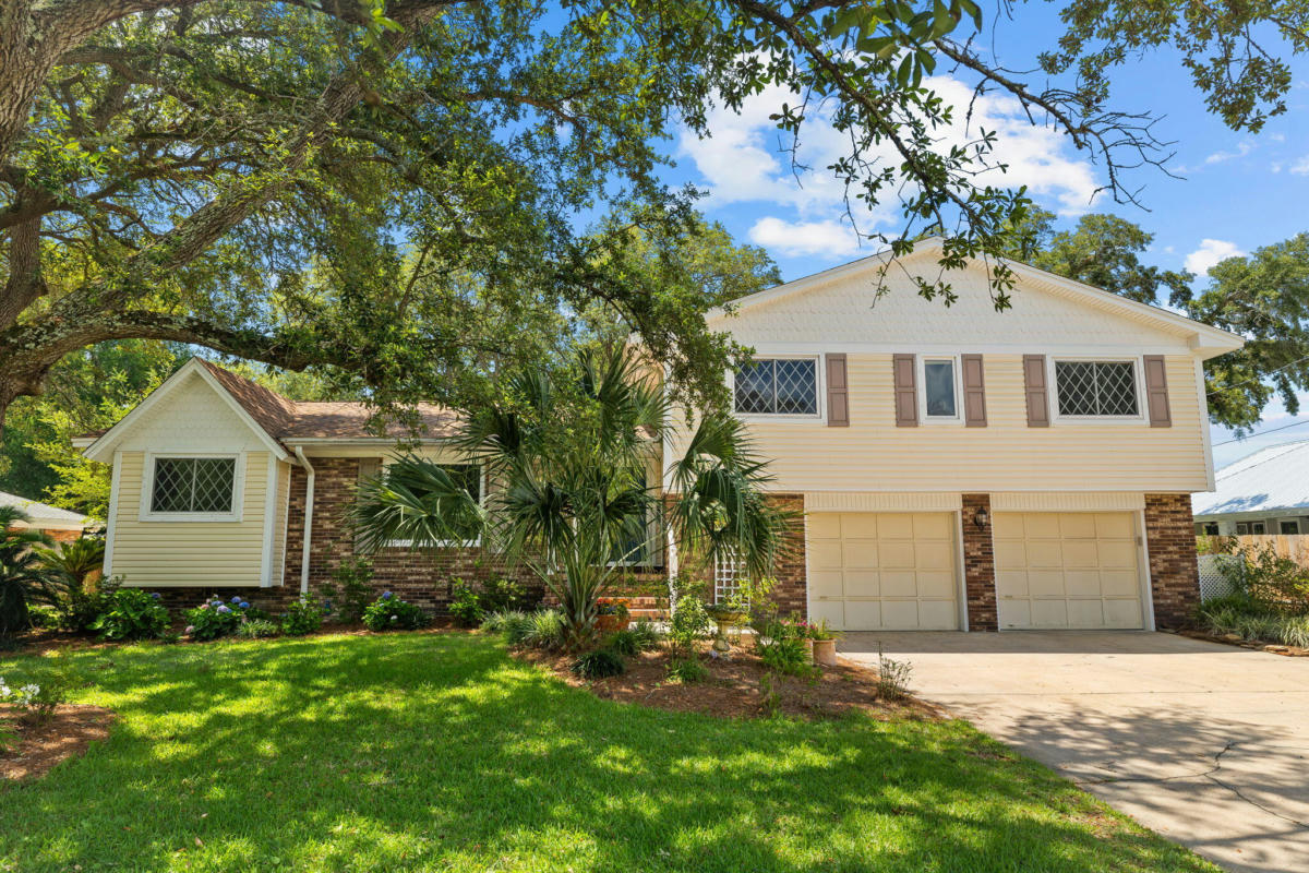 234 YACHT CLUB DR NE, FORT WALTON BEACH, FL 32548 Single Family Residence  For Sale | MLS# 952024 | RE/MAX